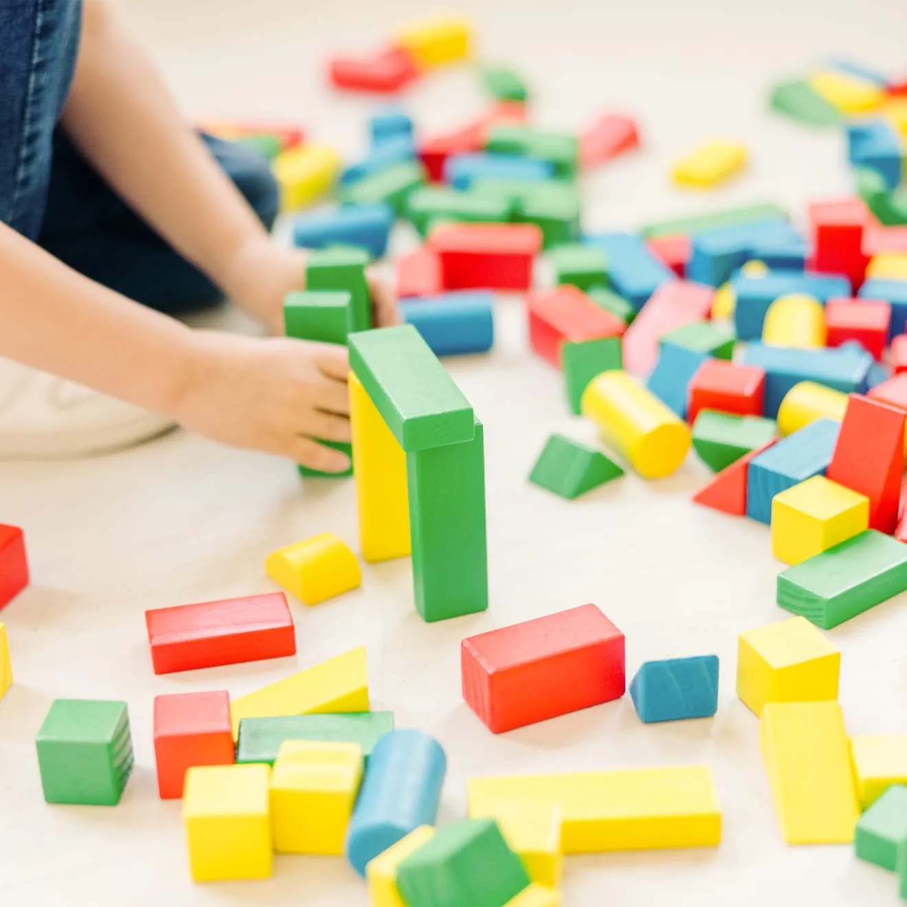 200 Piece Wood Blocks Set