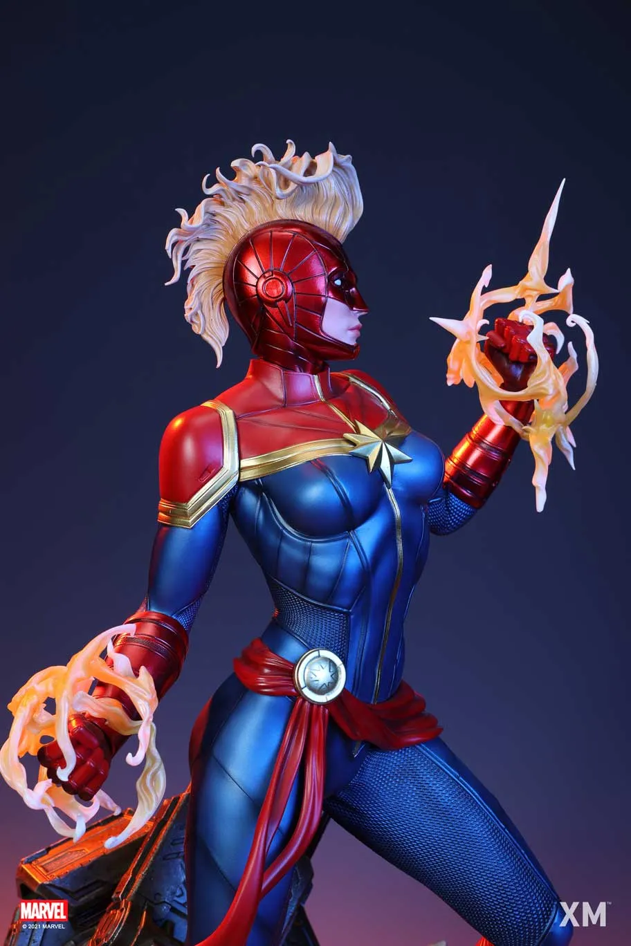 Captain Marvel 1/4 Scale Premium Statue