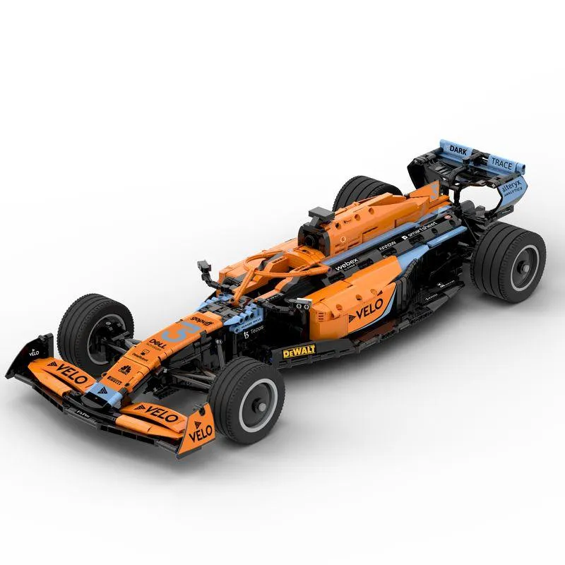 McLaren F1 MCL36 1:8 Scale