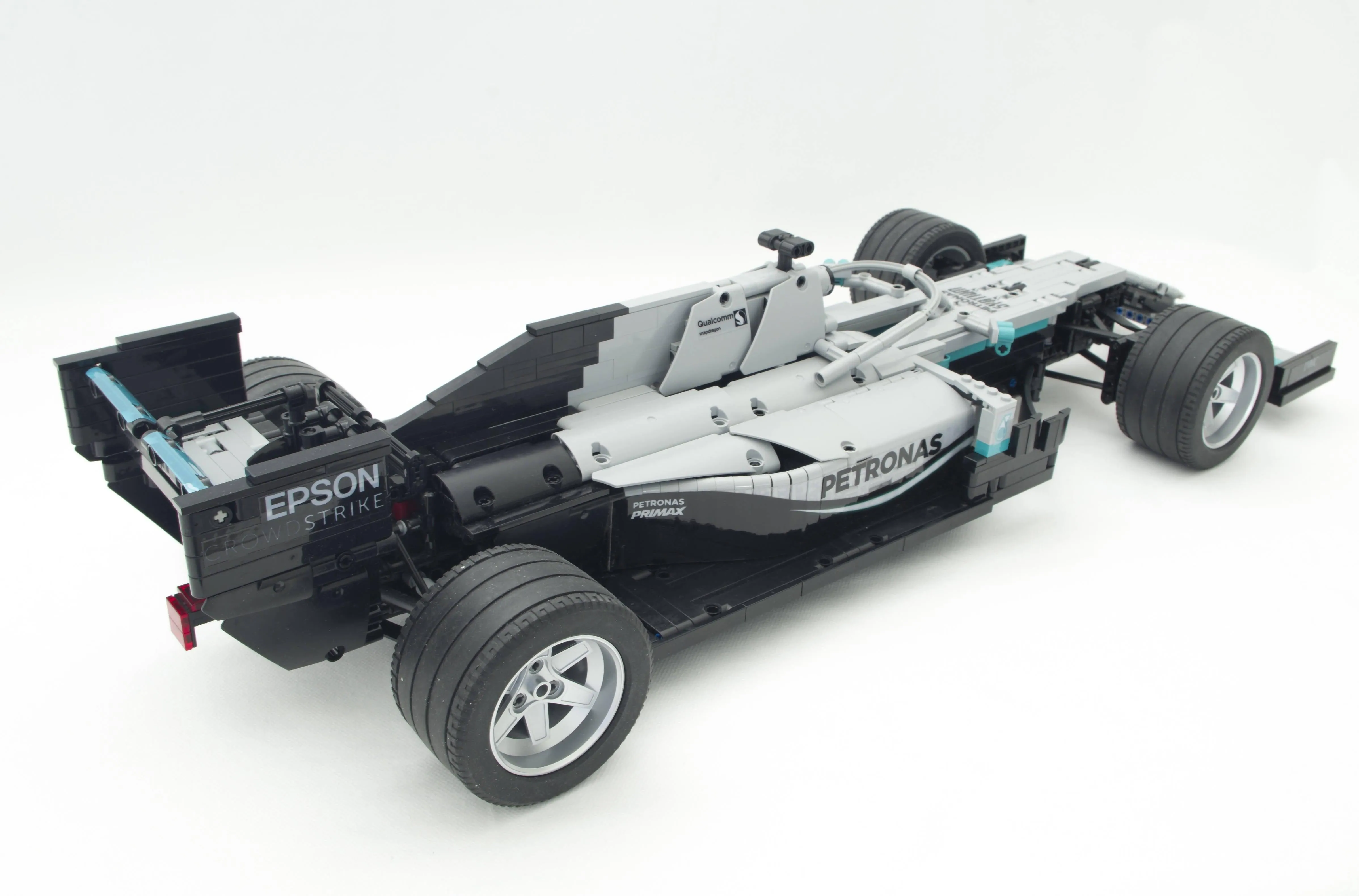 Mercedes Formula W10