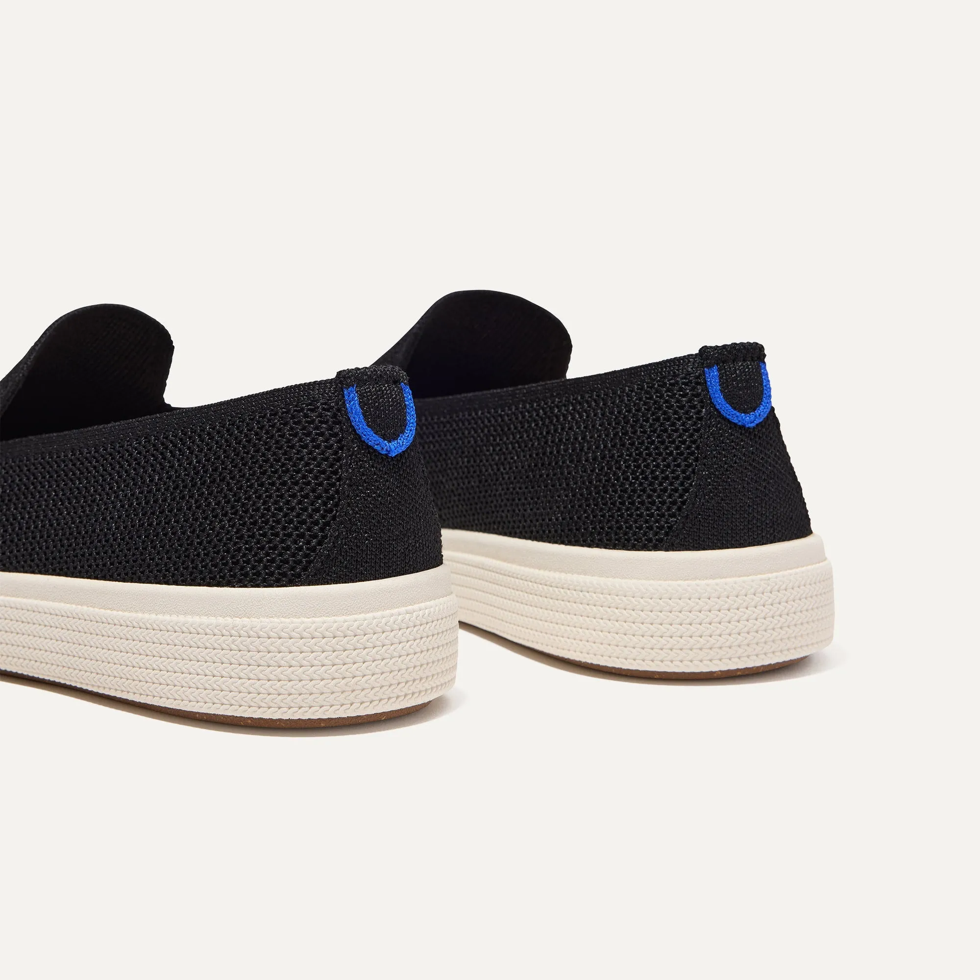 The Ravello Slip On Sneaker - Black